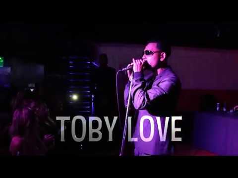 Toby Love - Vestida de Blanco