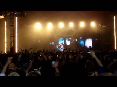 Electronic Family Festival 2011 - Armin van Buuren vs Ferry Corsten