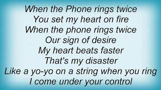 Shakra - When The Phone Rings Twice Lyrics