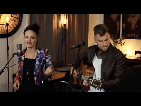 Acoustic Duo For Weddings in Lake Como Italy - Forever Young Duo (Live Music)