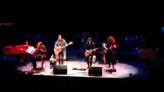 Tyler Bryant & The Shakedown - Stitch It Up