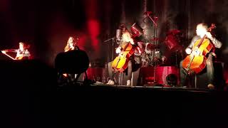 Apocalyptica (plays Metallica) - Welcome Home (Sanitarium) (live)