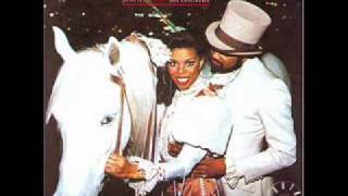 ★ Millie Jackson ★ Love On The Rocks ★ [1981] ★ "Just A Lil´Bit Country" ★