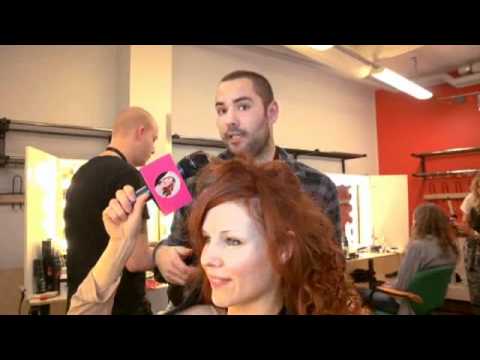 Här får Jenny Silver tre kilometer löshår - Melodifestivalen 2011