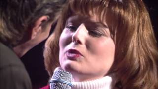 Download lagu Barry Manilow - Can't Smile Without You (2000) HD / HQ mp3