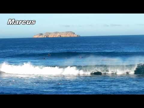 Chinamans fun waves for surfing