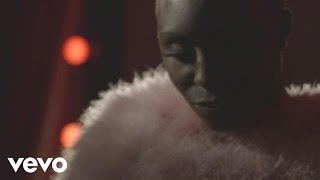Laura Mvula - Sing to the Moon (Live at Century Club)