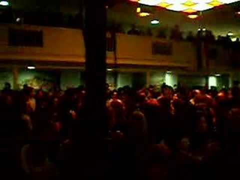 THOMPSON  Prije Koncerta u New Yorku