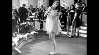 Sandie Shaw - puppet on a string (HQ)