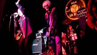 PAT TODD &amp; the RANKOUTSIDERS - Holdin' onto trouble's hand