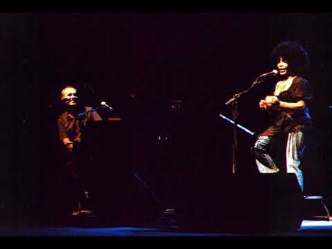 Elza Soares e Zé Miguel Wisnik - Coisas Essenciais da Vida 2003