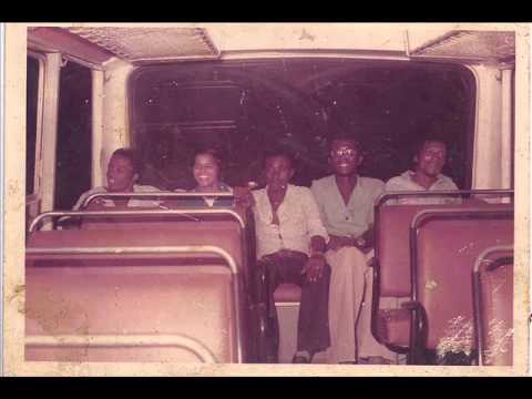 Os Jovens do Prenda- Kalumba Nguma Gaby Monteiro e Zecax