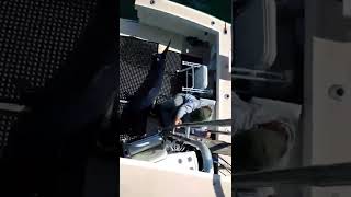 Download lagu When fish attack... this huge Mako shark jumped right into the boat!📸@cameronsinclair06 mp3