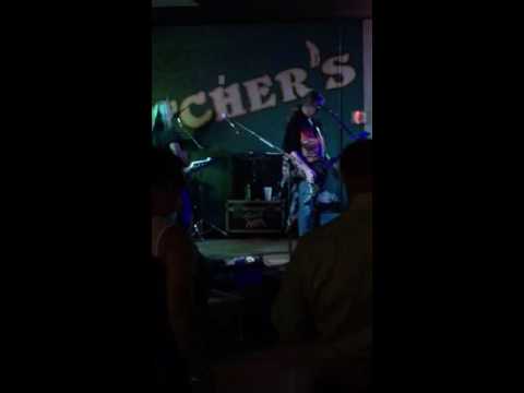 Troublemaker "Ain't Talking Bout Love"