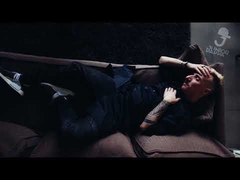 Junior Pappa - Situation