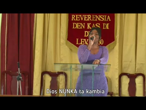 Dios Nunka Ta Kambia - Lientje Isenia (Cover)