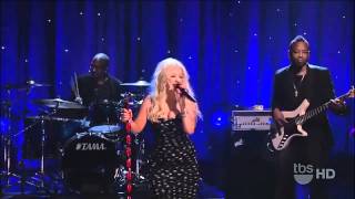 Christina Aguilera - Something&#39;s Got a Hold On Me [Live Conan O&#39;Brien] HD