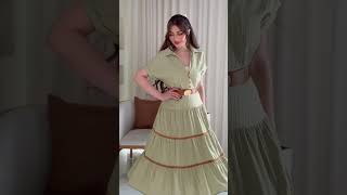 فستان ميدي نص كم بلون تفاحي