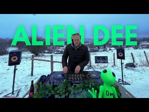 ALIEN DEE @ Medell (BE) Aussichtspunkt 👽 🛸 (DJ MIX)