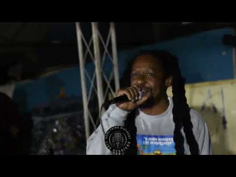SIYA SHEZI LIVE AT SOMETHING DIFFERENT LIVE SESSIONS  PART 1 (1 NOVEMBER 2025)