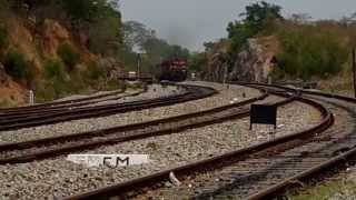 preview picture of video 'MLY WDG-3A twins blasting on curve with Devagiri Express'