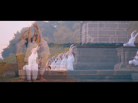 Saraswati Celestial Communication / Mantric Choreography ~ Shakti Dance® TriDevi Maheshwar Retreat