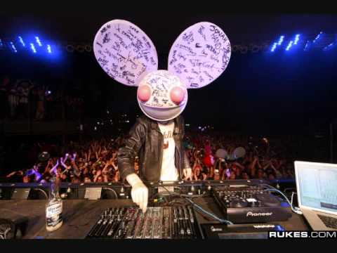 Afrojack vs Deadmau5