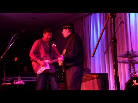 Tab Benoit with Ronnie Earl -- Travelin' South, Bull Run, Shirley, MA