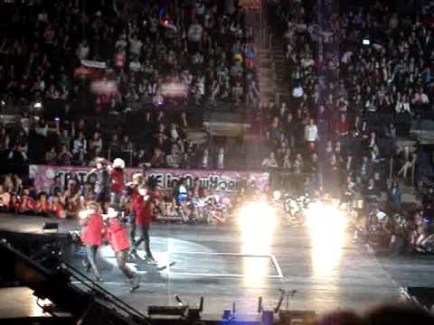 111023 SM Town NYC - Super Junior Miracle