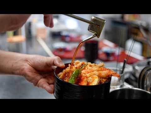 Giant squid monument is a hot topic! Roadside Japanesefood restaurant in the port town of Noto Japan