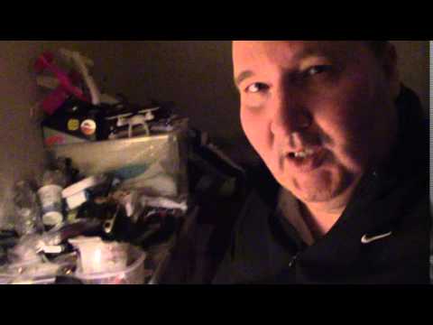 MongoTV_714 - Part 2 - Mongo Drones - Eachine EC250 - SECOND Fligt In My LIvingroom