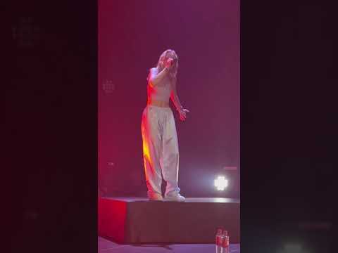 Paula Hartmann "Nie Verliebt" Live in Darmstadt 2022