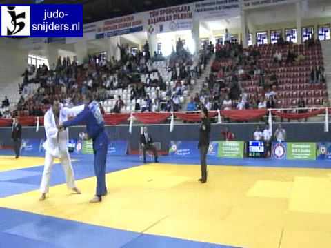 Judo 2009 Antalya: Stanislav Bondarenko (UKR) - Thomas Sinsou (FRA) [ 100kg].