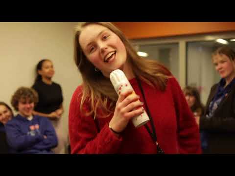 SHOW MED MEDIE!!! EP. 1 - Revysjefene