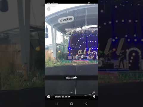 Daniel Adams-Ray och Miriam Bryant  - Avundsjuk på regnet  @ Allsång på skansen