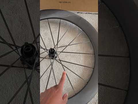 totally bonkers. 16/18 spokes. these should test will in the wind tunnel. #carbonspeed #cyclingtech