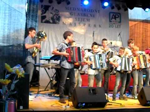 Harmonikarski orkester BUTOLEN