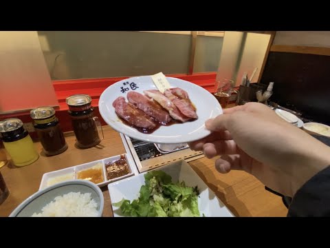 , title : 'Unique Conveyor Belt BBQ Restaurant in Japan'