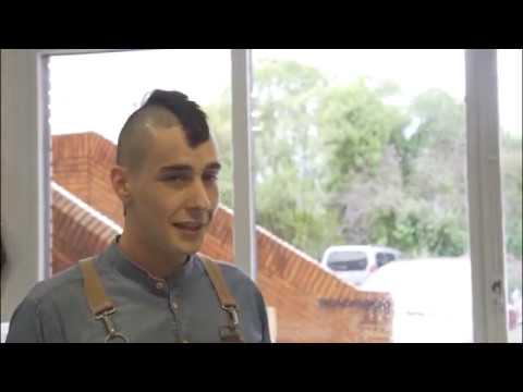 A Mesa Puesta:  Alfonso Prieto