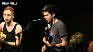 5 Seconds Of Summer - Out Of My Limit - Acoustic performance at 93.3 FLZ in Tampa, Florida
