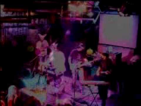 Scifipsi - J t'aime Live at Plastique 2005