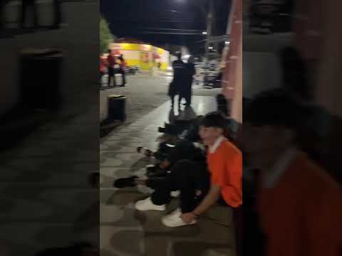 por detrás das câmeras resenhas em Salto do Itararé