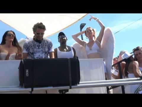 Street Parade 2018: Love Mobile 2: Tito Torres & friends - White Angels
