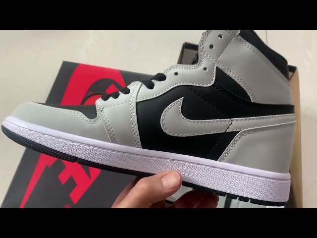 Air Jordan 1 Retro High ATMOSPHERE