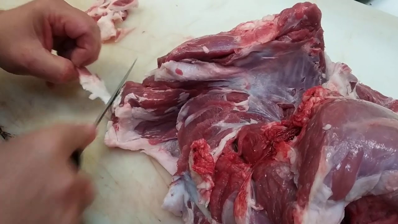 el morcillo o garreta de ternera , la mejor carne para cocido o puchero
