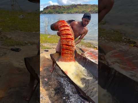 Long Giant Fish Fried Whole On Riverside 😳