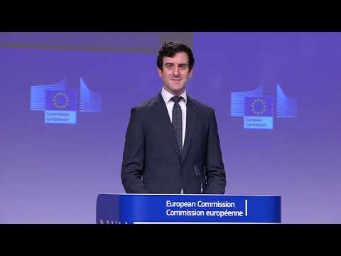 Brexit talks: Barnier says deal 'still possible' as French minister slams UK 'madness'