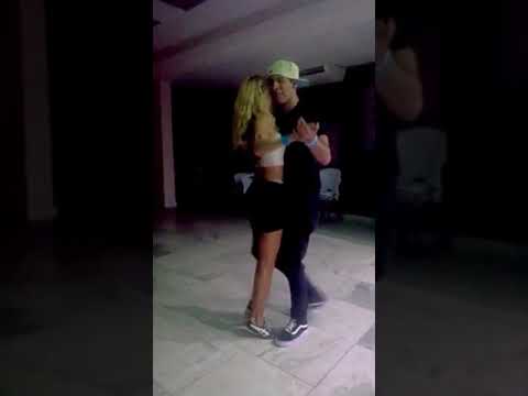 Pia Ovalle e Paulo Cezar - Dancando Forro Roots