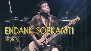 Download lagu ENDANK SOEKAMTI - Waktu Live at Premier Glory Superfest mp3