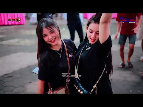 SANIA KARAOKE - TAKKAN PISAH - HAPPY PARTY PECANDU PARTY SEASON 2 - WARKOT KUDUS